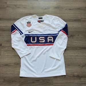 Nike Team USA 2022 Olympics Hockey 4 Nations Home Jersey Mens Size Medium